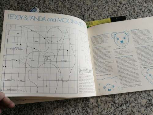 SOFT TOYS CREATIVE PATTERNS DORIS EDWARDS  1975