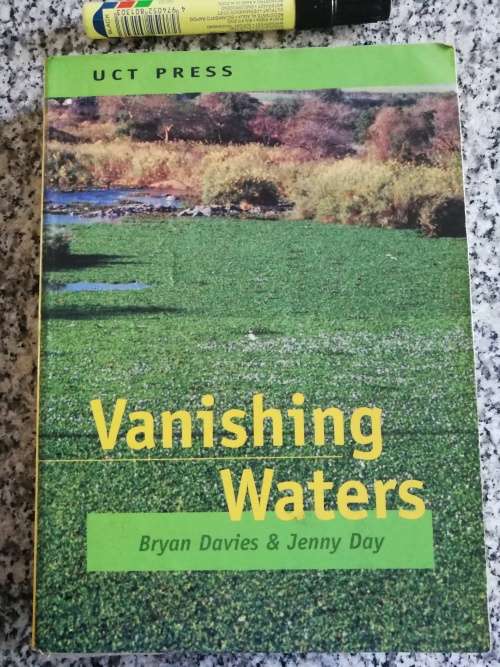 VANISHING WATERS BRYAN DAVIES & JENNY DAY Fresh water Biology
