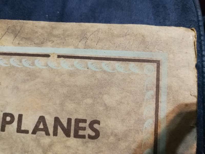 AEROPLANES OF TO-DAY AN ALBUM TO CONTAIN A SERIES OF FIFTY STIFFENERS United Tobacco cards