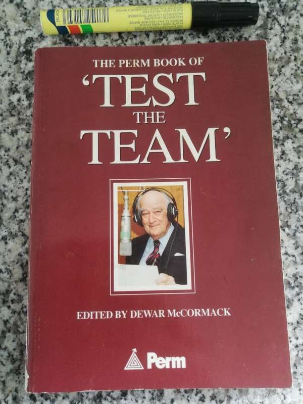 THE PERM BOOK OF TEST THE TEAM edited by DEWAR McCORMACK (Quiz questions and answers gen. knowledge