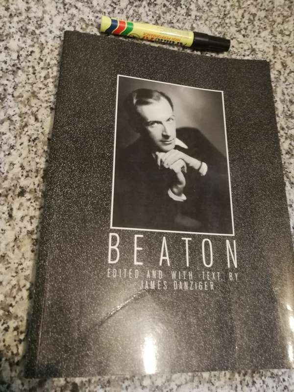 BEATON Edited and with Text by JAMES DANZIGER   ( photography  photographer )