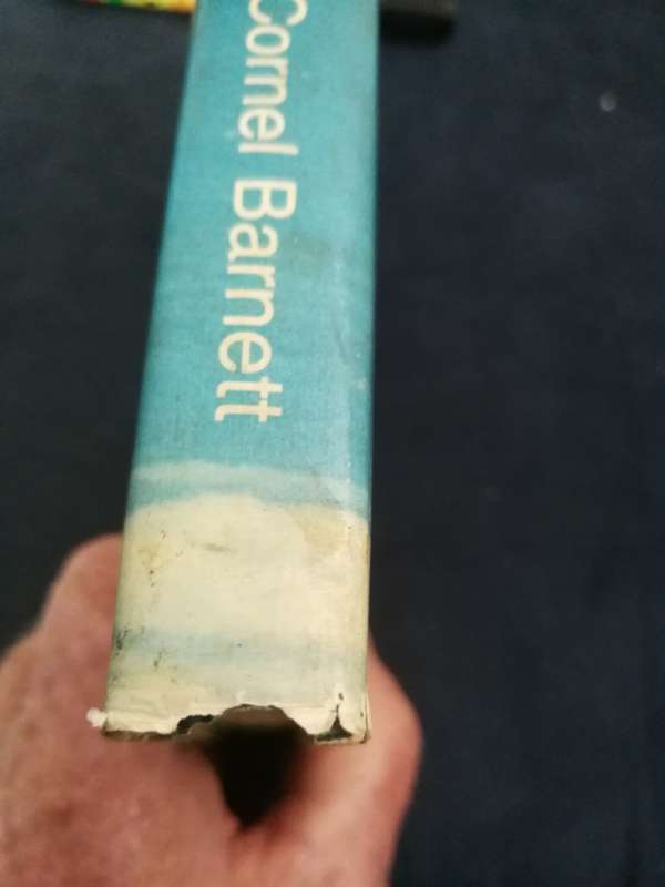 HITTING THE LIP SURFING IN SOUTH AFRICA CORNEL BARNETT 1974 HARDCOVER