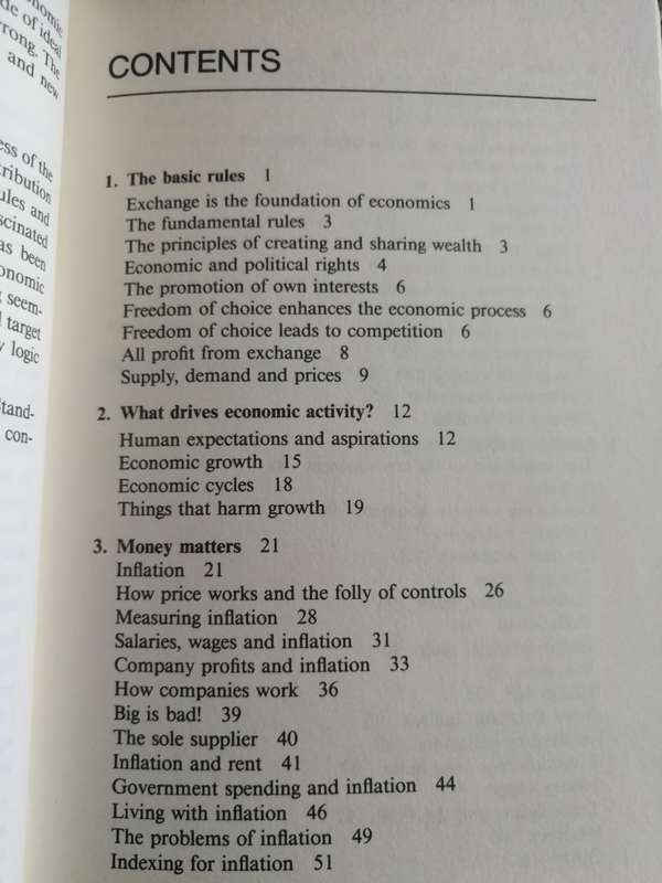 ECONOSENSE UNDERSTANDING YOUR ECONOMIC ENVIROMENT JERRY SCHUITEMA South African Economics