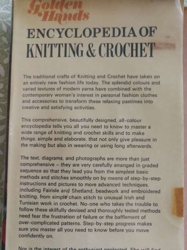 GOLDEN HANDS ENCYCLOPEDIA OF KNITTING & CROCHET