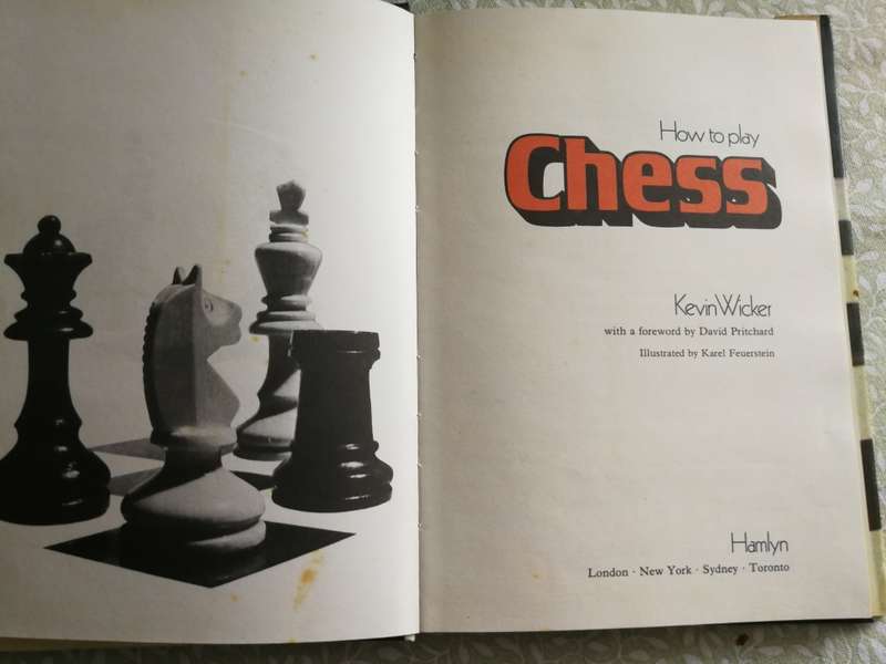 3 Books on CHESS
