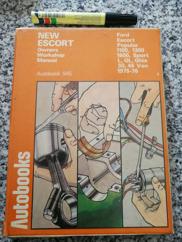 NEW ESCORT AUTOBOOKS 945 Owners Workshop Manual Ford Cars