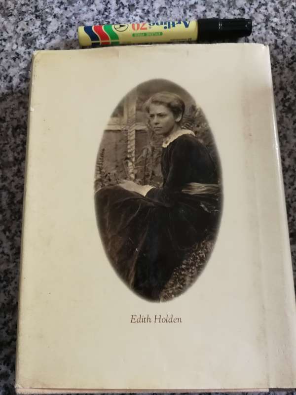 Reserved for Rene THE COUNTRY DIARY OF AN EDWARDIAN LADY EDITH HOLDEN ( please note the description