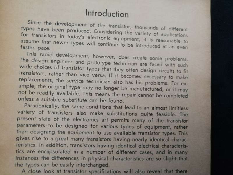TRANSISTOR SUBSTITUTION HANDBOOK  by THE HOWARD W SAMS ENGINEERING STAFF 1971 ( Electronics )