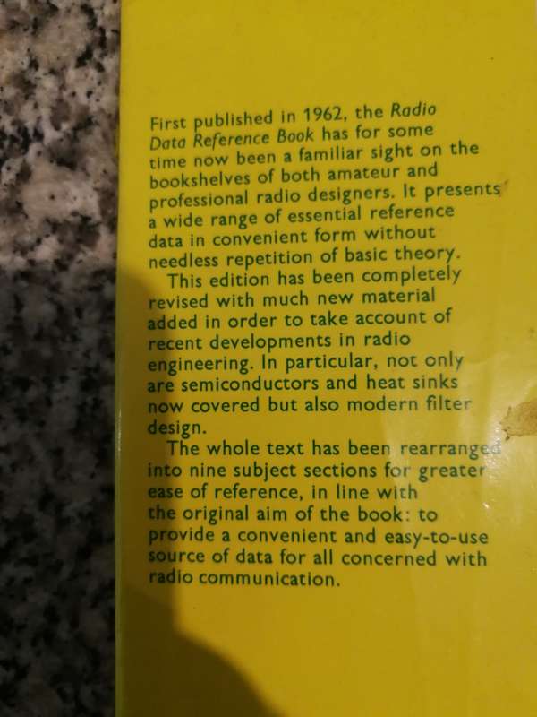 RADIO DATA REFERENCE BOOK T G GILES G R JESSOP ( Electronics electrical  radio )