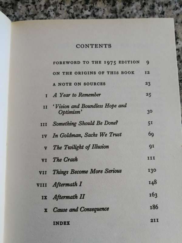 THE GREAT CRASH 1929 JOHN KENNETH GALBRAITH The Classic Study of that disaster ( economics )