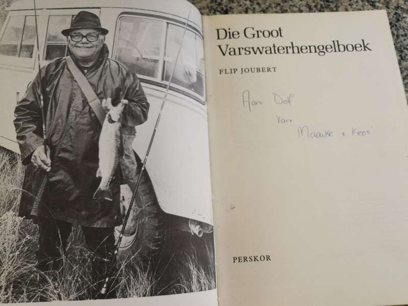 DIE GROOT VARSWATER HENGELBOEK FLIP JOUBERT ( Afrikaans  ) fresh water fishing