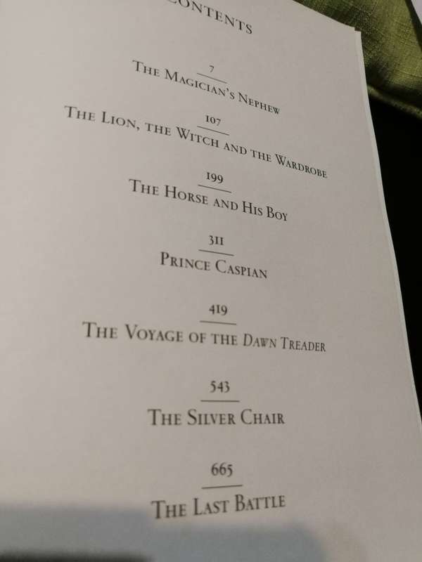 THE CHRONICLES OF NARNIA C S LEWIS ( All Seven Chronicles in one Book ) Softcover