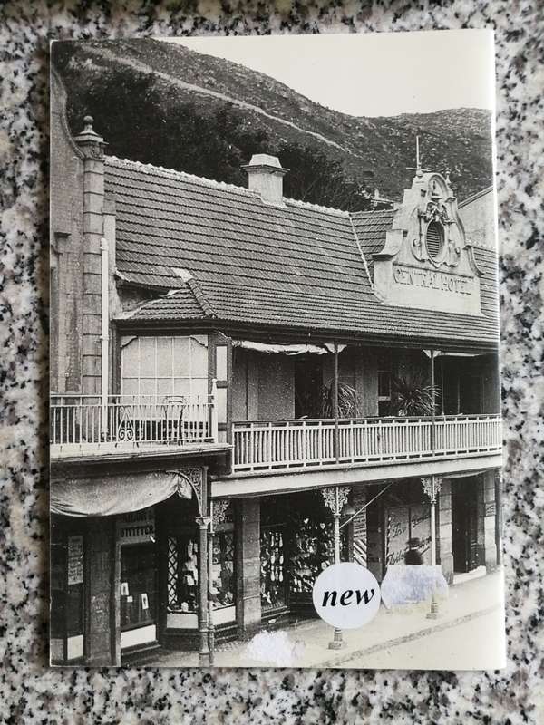 SIMONS TOWN THE HISTORICAL MILE WALK Booklet of 28 pages ( architecture history Simon's  Simonstown