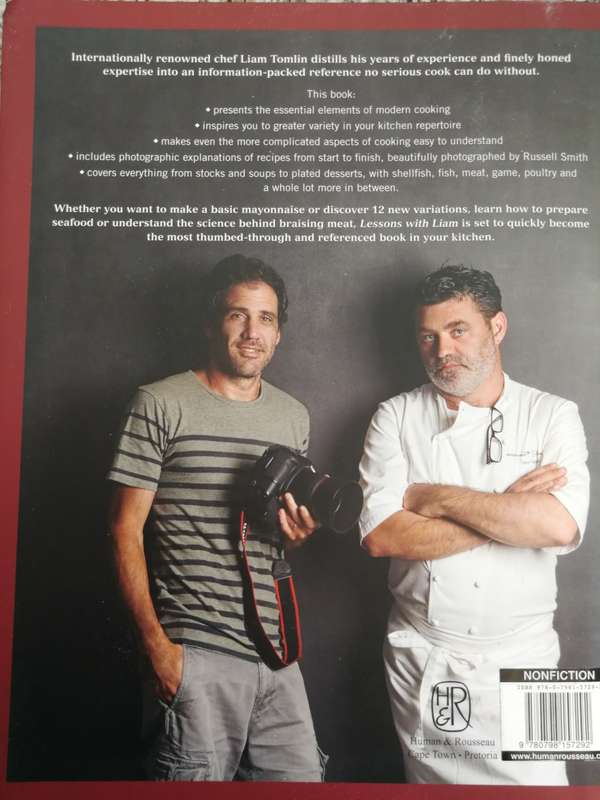 LESSONS WITH LIAM LIAM TOMLIN A Professional chef in your kitchen ( cookbook cooking )