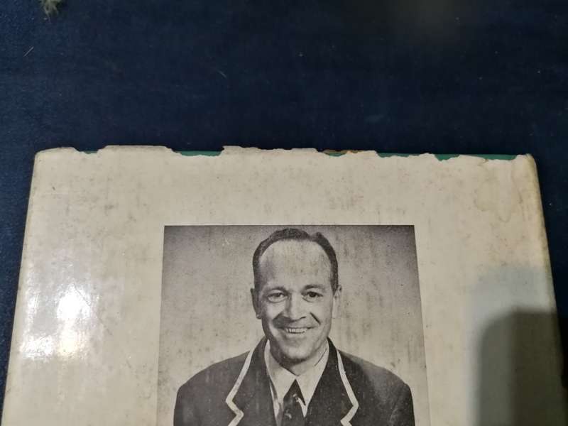 DANIE CRAVEN ON RUGBY  Reprinted 1953
