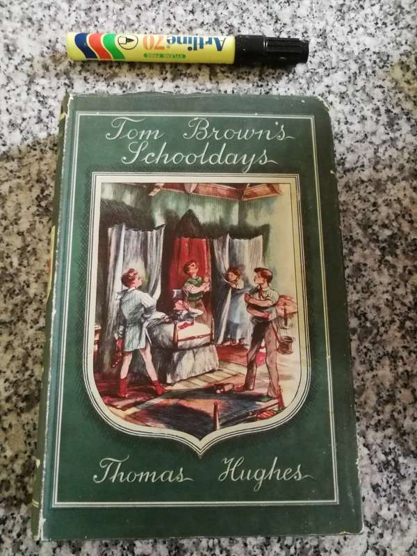 TOM BROWNS SCHOOLDAYS THOMAS HUGHES The Heirloom Library