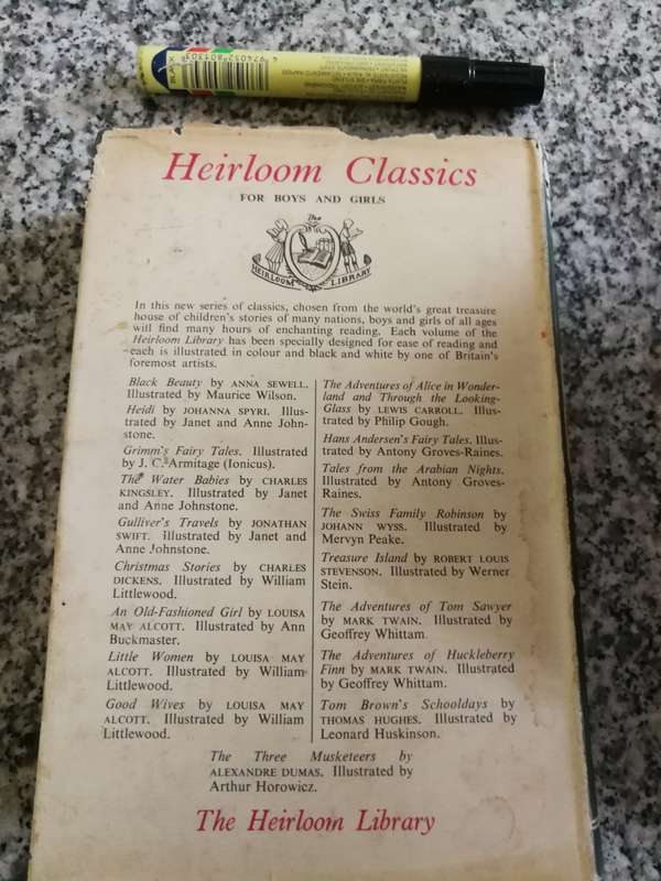 TOM BROWNS SCHOOLDAYS THOMAS HUGHES The Heirloom Library