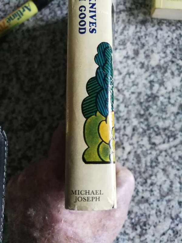 JULIAN RATHBONE WITH MY KNIVES I KNOW I`M GOOD ( First edition 1969 )