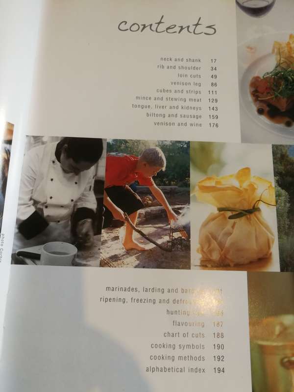 KAROO VENISON LYNNE MINNAAR A REYNOLDS A NEETHLING Cookbook incl. Biltong and Sausage ( English )
