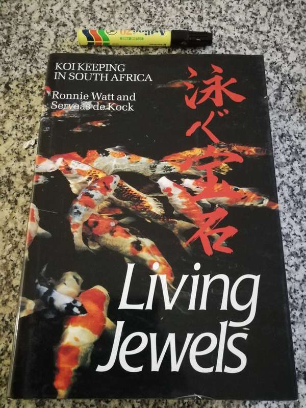 2 BOOKS KOI KEEPING IN SOUTH AFRICA LIVING JEWELS PLUS THE INTERPET ENCYCLOPEDIA OF KOI Fish