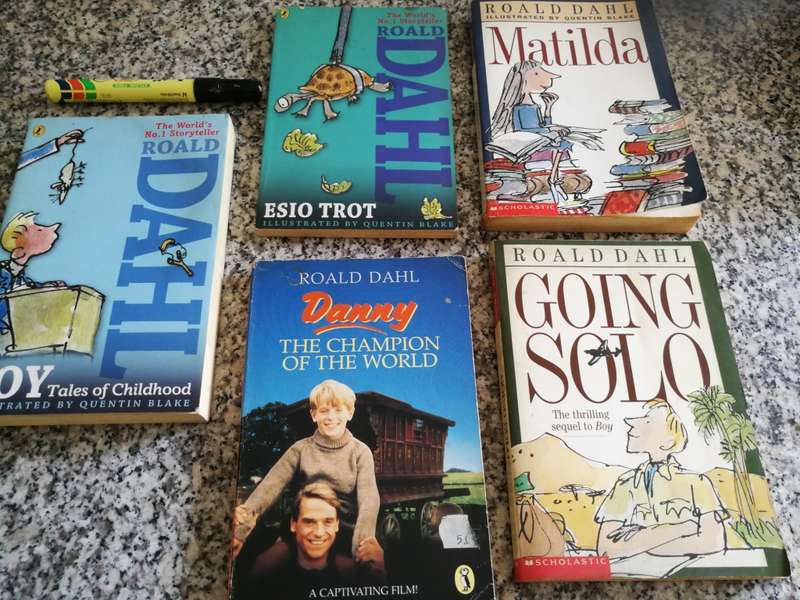 BUNDLE OF 7 BOOKS BY ROALD DAHL for CHILDREN including The BFG
