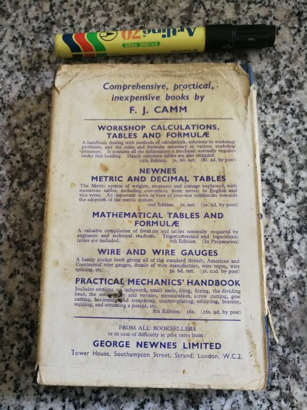 NEWNES SLIDE RULE  MANUAL SIXTH EDITION F J CAMM 1957