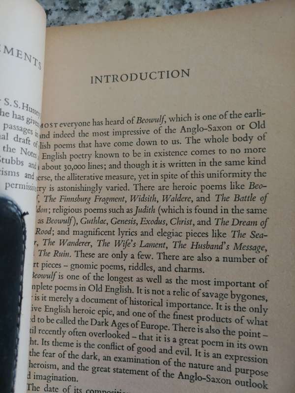BEOWULF A NEW TRANSLATION BY DAVID WHITE The Penguin Classics