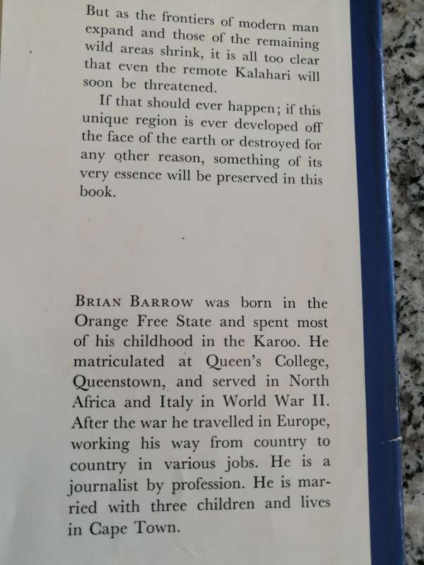 SONG OF A DRY RIVER BRIAN BARROW (  Kalahari dorsland  wildlife Nossob river  )