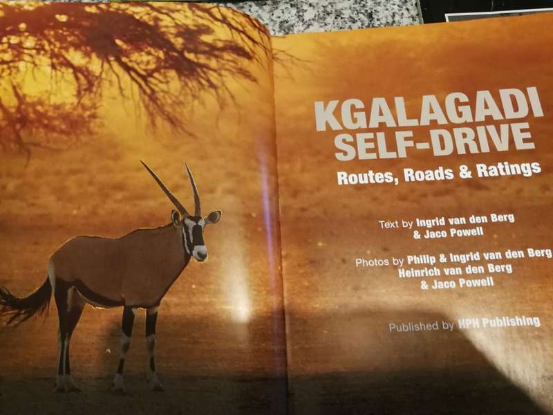 KGALAGADI SELF DRIVE Routes Roads & Ratings INGRID van den BERG & JACO POWELL ( Kalahari wildlife )