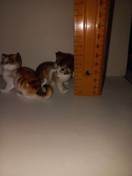 Two Royal Doulton Kittens