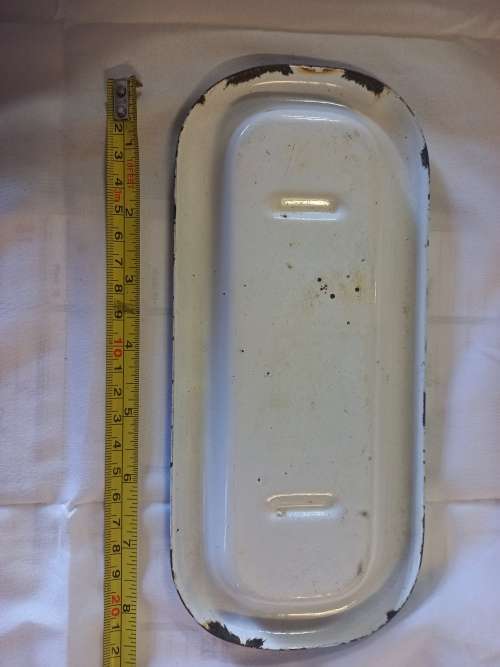 Enamel soap holder