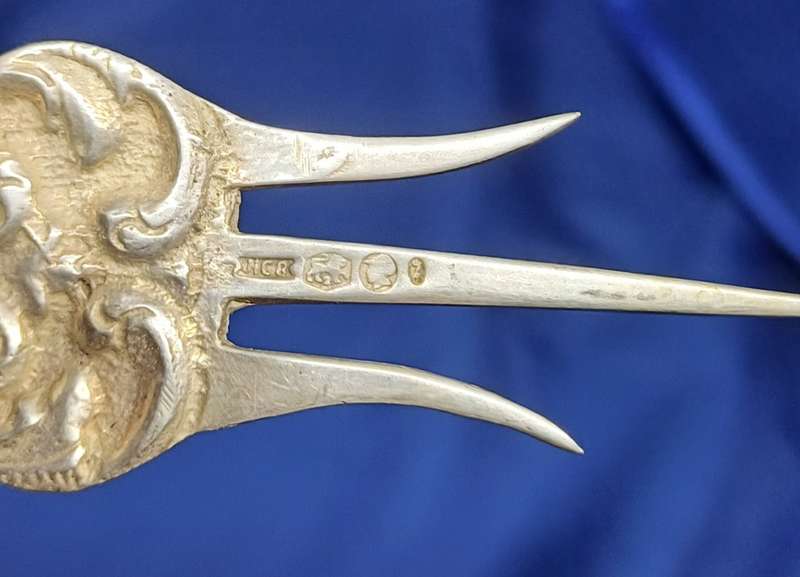 SILVER MANGO FORK