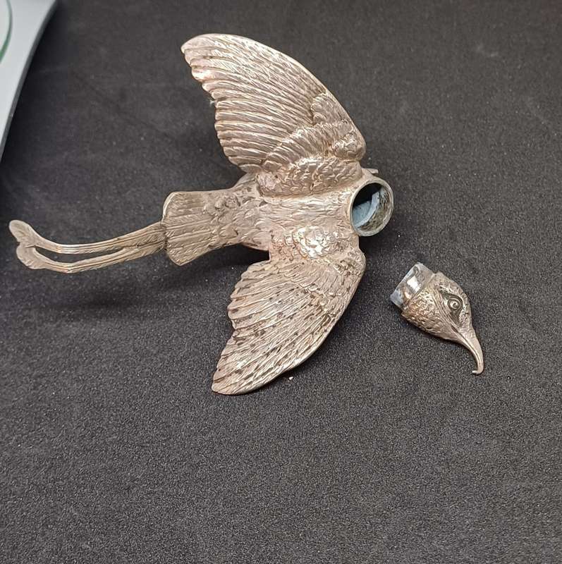 Silver  hummingbird  salt shaker 82 g