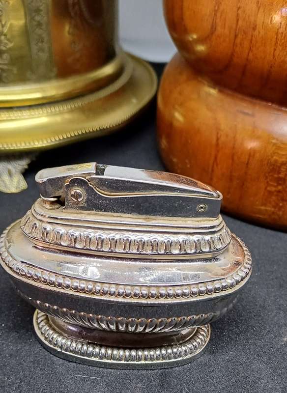 Tobacco holders,tins ,ronson lighter