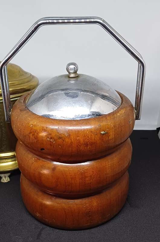 Tobacco holders,tins ,ronson lighter