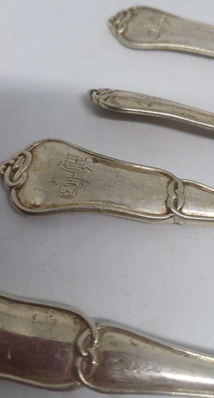Good quality odds spoons/teaspoons