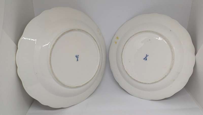 TWO STUNNING MEISSEN PLATES