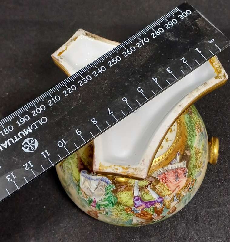 DRESDEN ANTIQUE PIECE
