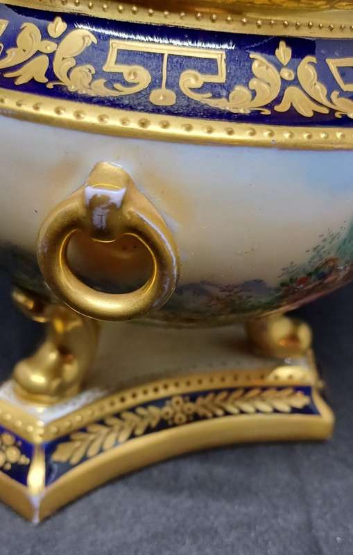 DRESDEN ANTIQUE PIECE