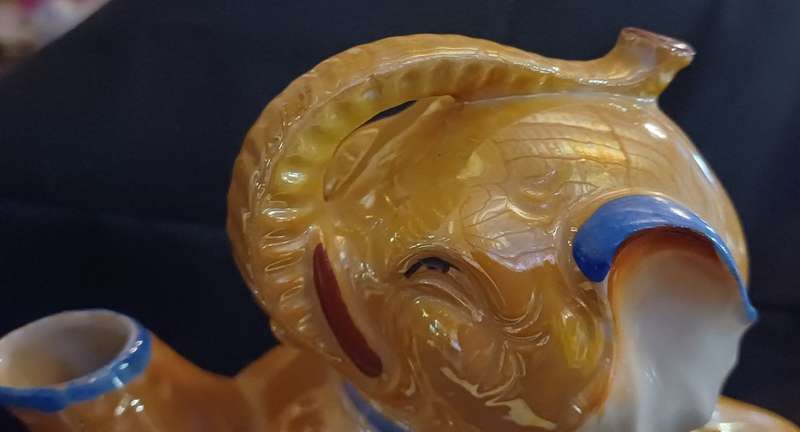 ELEPHANT TEAPOT