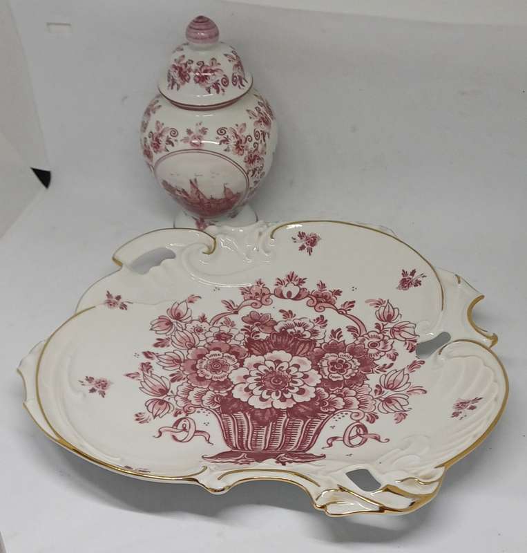 TWO PINK DELFT ITEMS