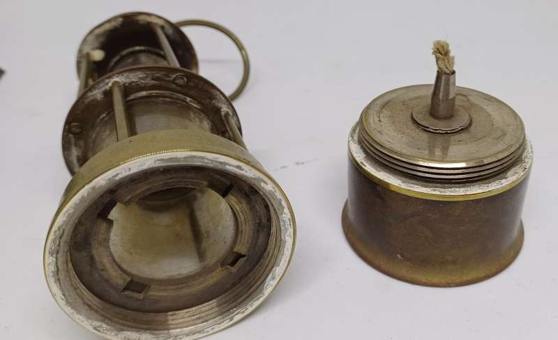 Small miners lamp no markings