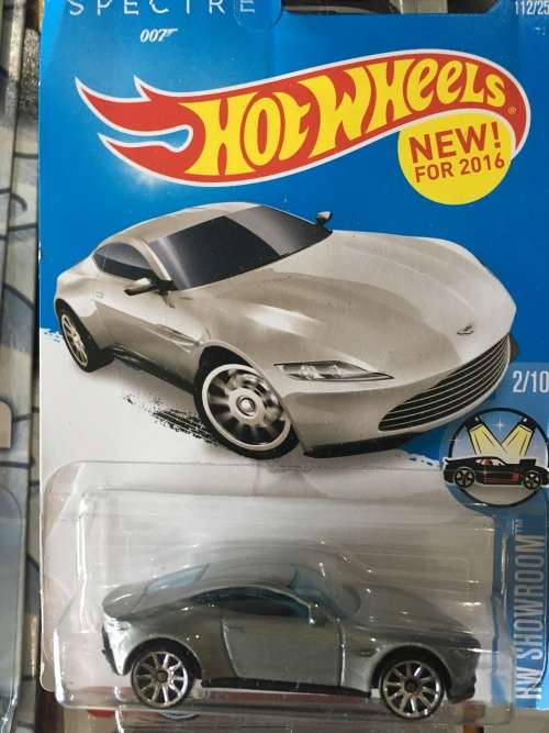 Hot Wheels Aston Martin Skyfall
