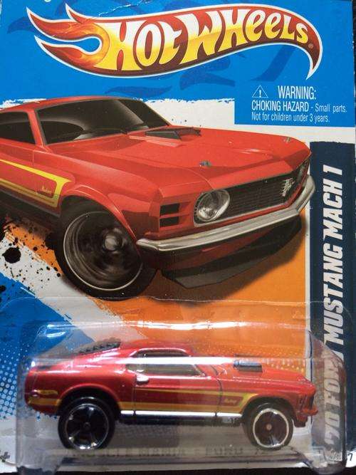 Hot wheels mustang Mach 1