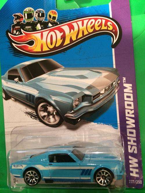 Hot wheels mustang long card