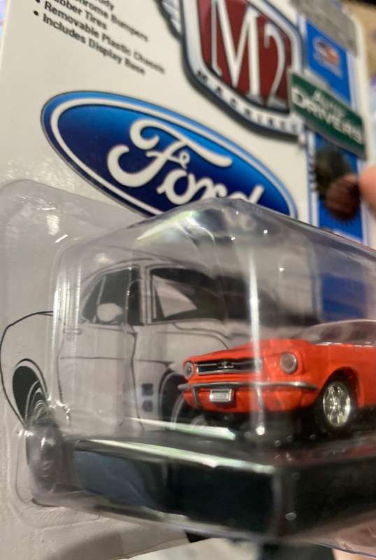 M2  Ford Mustang