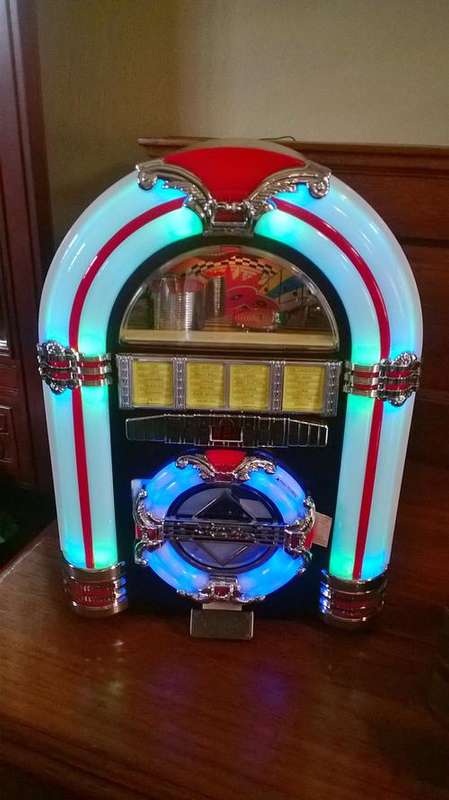MINI JUKEBOX