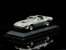 Die Cast Metal Deluxe Edition 1979 Pontiac Firebird Trans Am