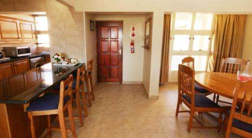4 - 8 Jun at Midlands Saddle and Trout, 1BR/sleeps 4