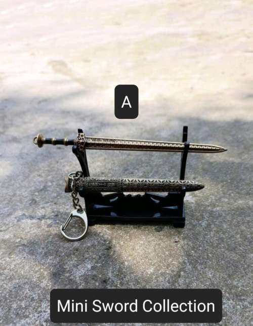1 x Mini Sword & Sheath with Mini Stand - Collectable